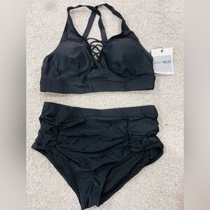 Black Women's Swim Set